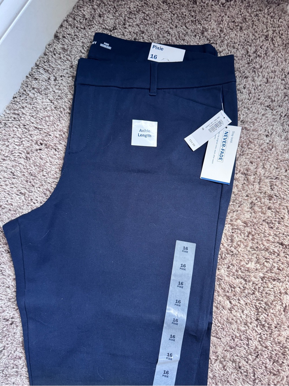 Old Navy Ankle Length Navy Pixie Dress Pants. Size 16